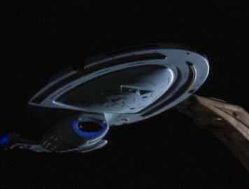 Retro TV Review: Star Trek Voyager SSN 1 Episode One: Caretaker ...